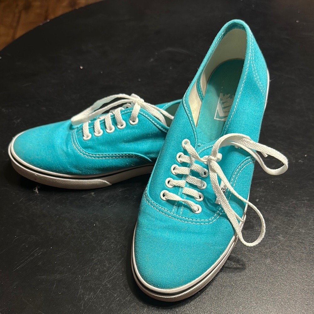 Women/Men Vans Canvas Sneakers